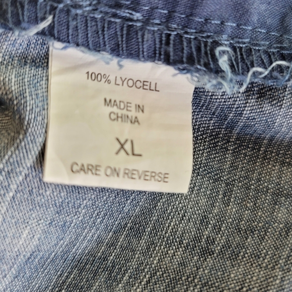 New York & Company Chambray Off-the- Shoulder Ruffle Romper, XL, Pre-owned - Picture 8 of 9